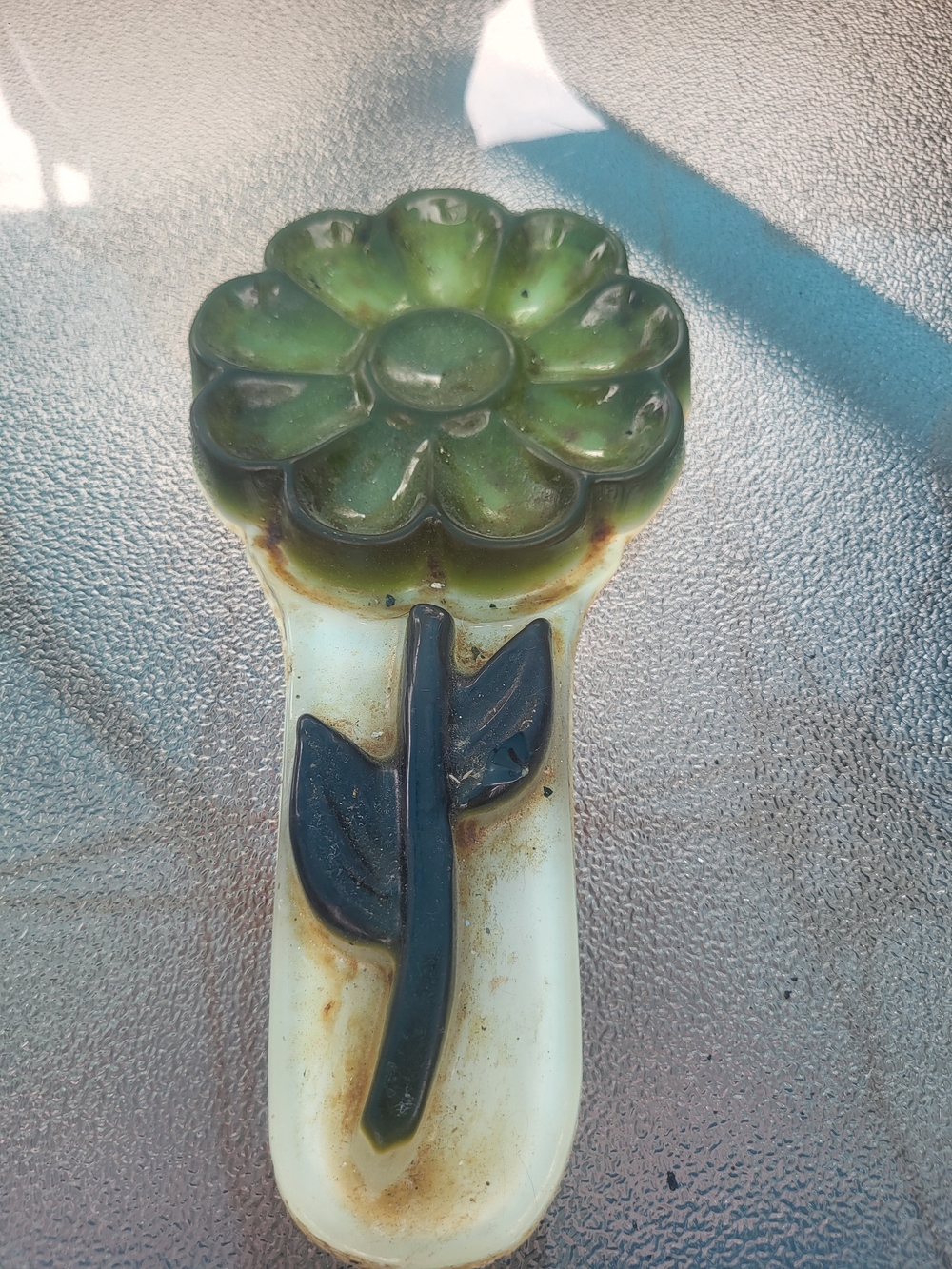 Vintage MCM 1960s Lucite Acrylic Green Raised Flower Daisy Spoon Rest Holder